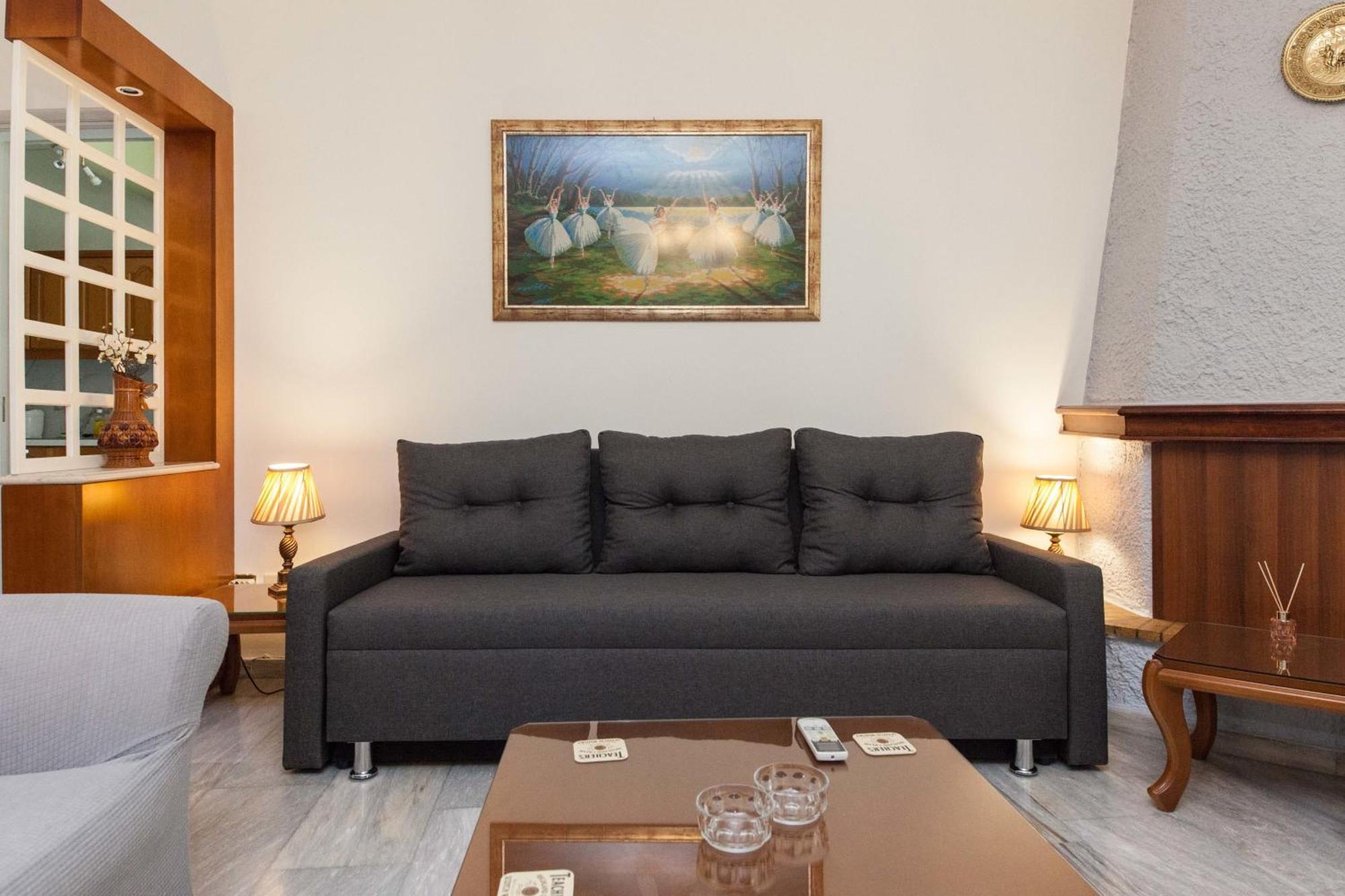 Classical 2 Bd Beauty Apt In Peaceful Chalandri Atina Dış mekan fotoğraf